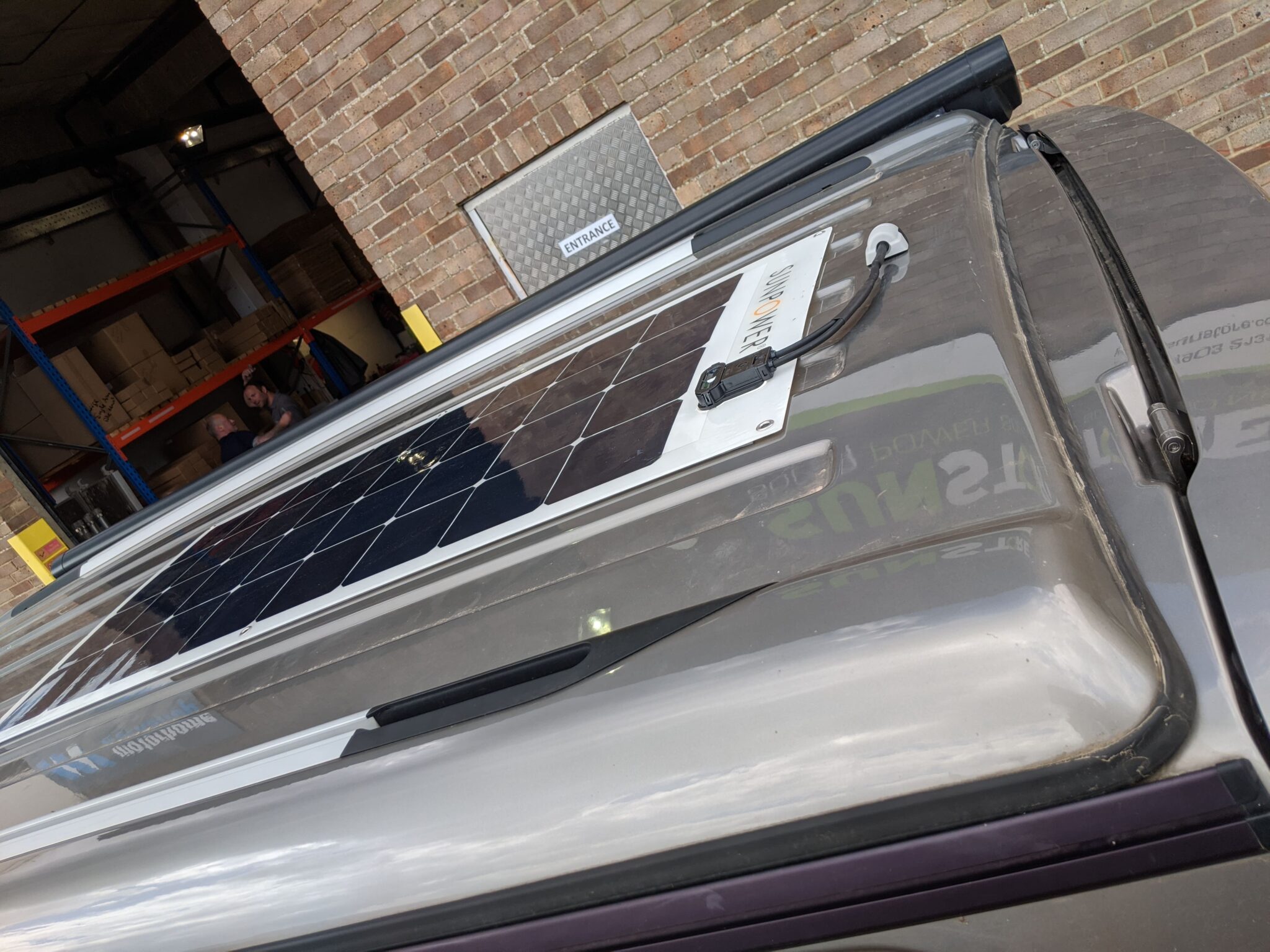 SUNPOWER 110w Semi Flexible 12v Solar Panel Kit
