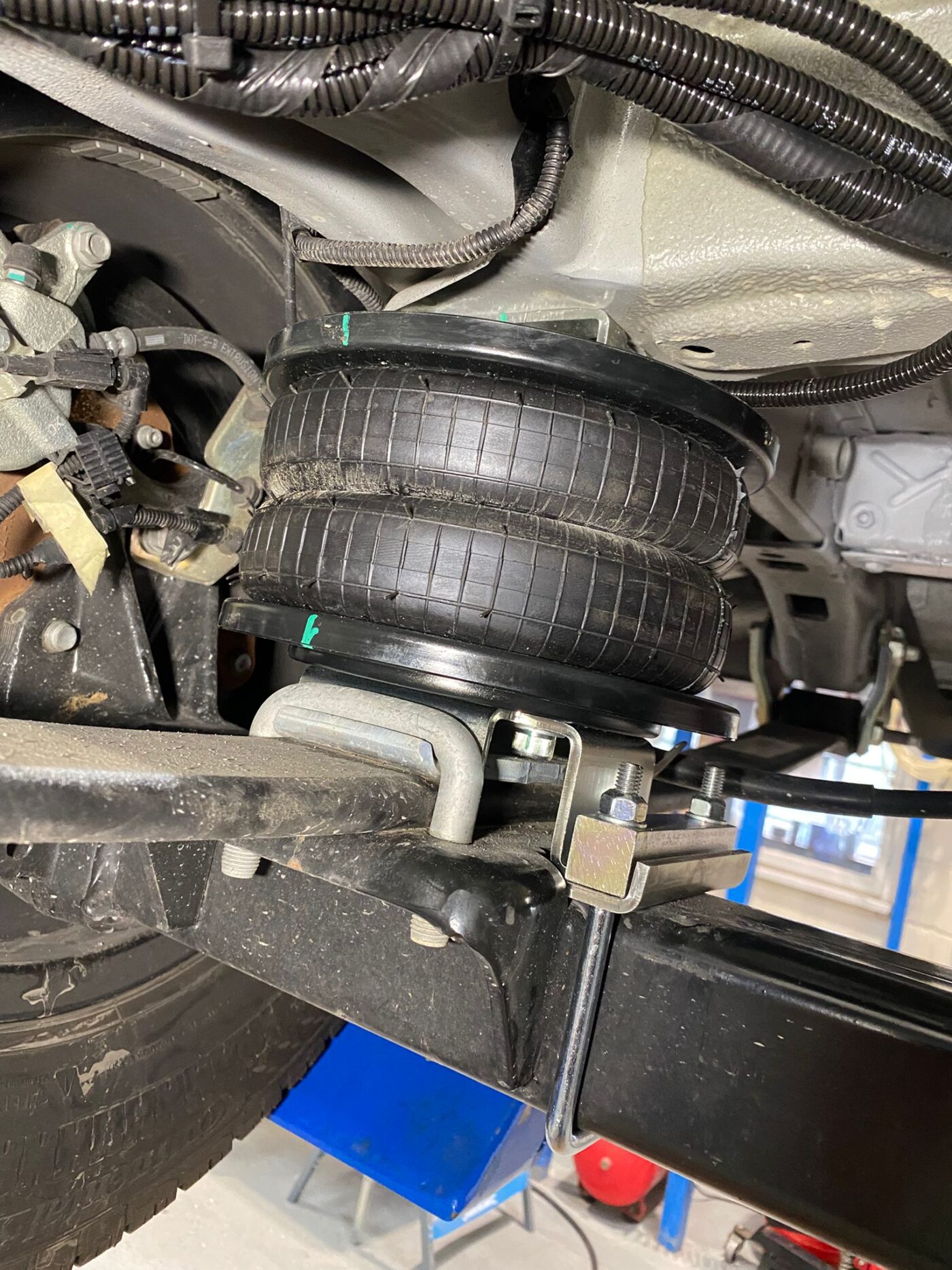 VB Semi Air Suspension, Spring Assistance COMFORT KIT for Fiat Ducato, Citroen Relay and Peugeot Boxer - Image 9