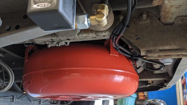 Van Spare Wheel Underslung GAS LPG 55ltr tank for habitation supply